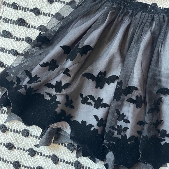 H&M Black Bat Tulle Skirt - Picture 3 of 5